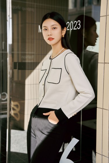 VINTAGE<br>优雅小香毛织短外套