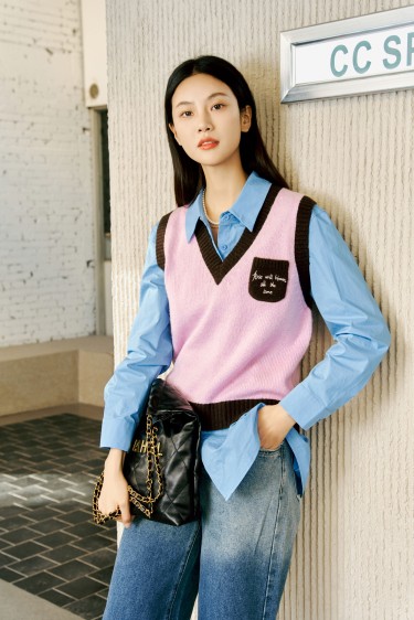 VINTAGE<br>V领宽松毛织马甲