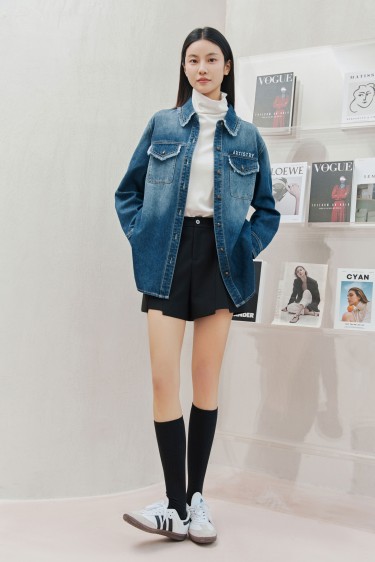 VINTAGE<br>渐变拉毛牛仔蓝衬衫