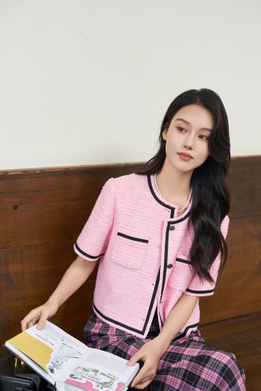 LEISURE<br>短箱型版型外套