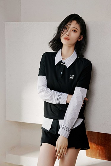 VINTAGE<br>黑色Polo 上衣