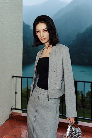 VINTAGE<br>灰色双面针织