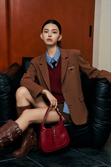 VINTAGE<br>羊毛混纺料西服