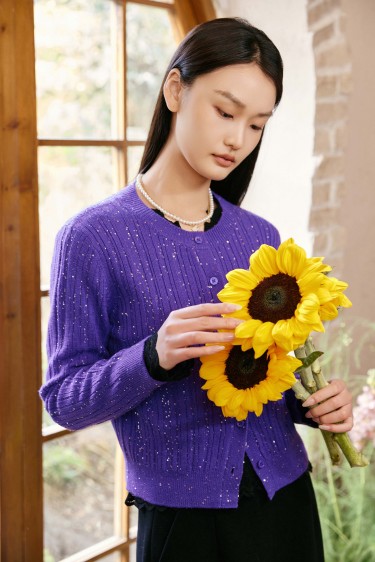FASHION<br>紫色圆领经典百搭小...