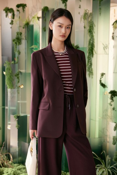 FASHION<br>混纺斜纹垫肩挺括西...